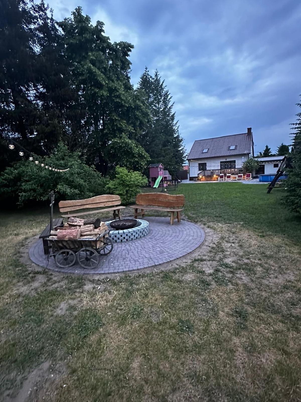 Kokolinko- Dom Caloroczny Na Mazurach Villa Swietajno  ภายนอก รูปภาพ
